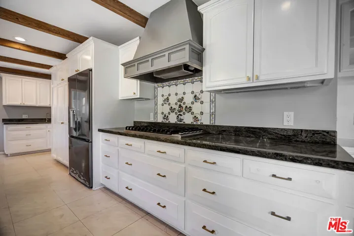 Custom Kitchen