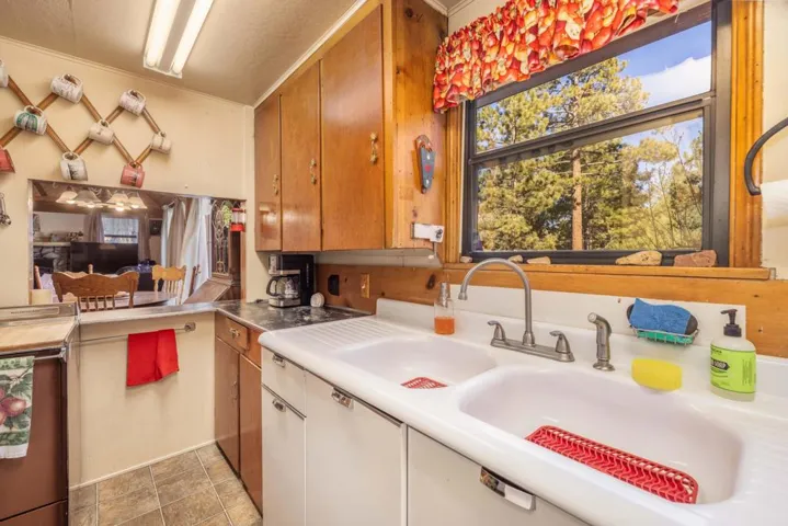 020_Kitchen 4