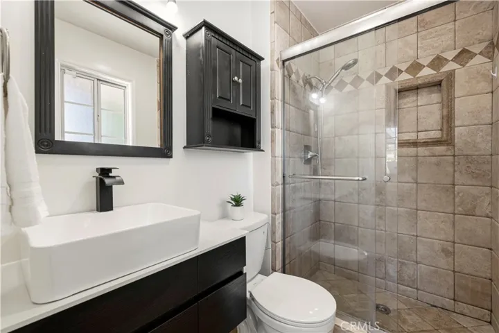 Bathroom 2 inside bedroom 2