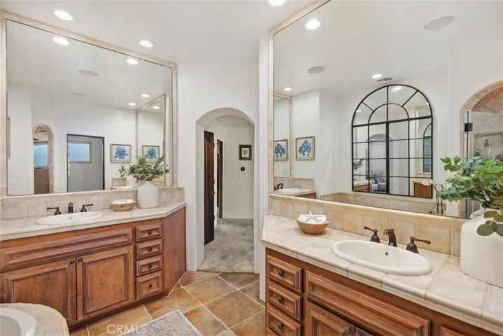 31872 Paseo Cielo, San Juan Capistrano, California 92675