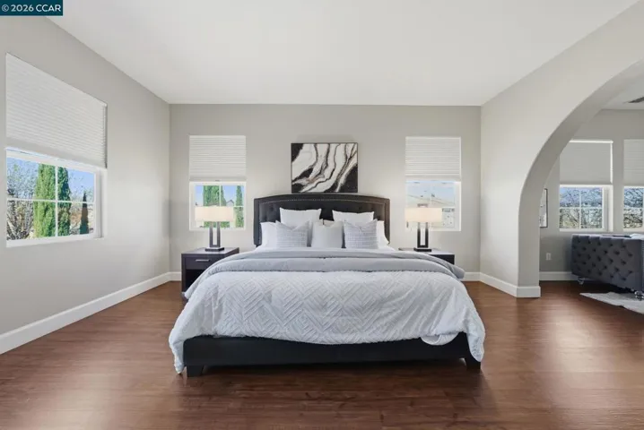 Spacious Primary Suite