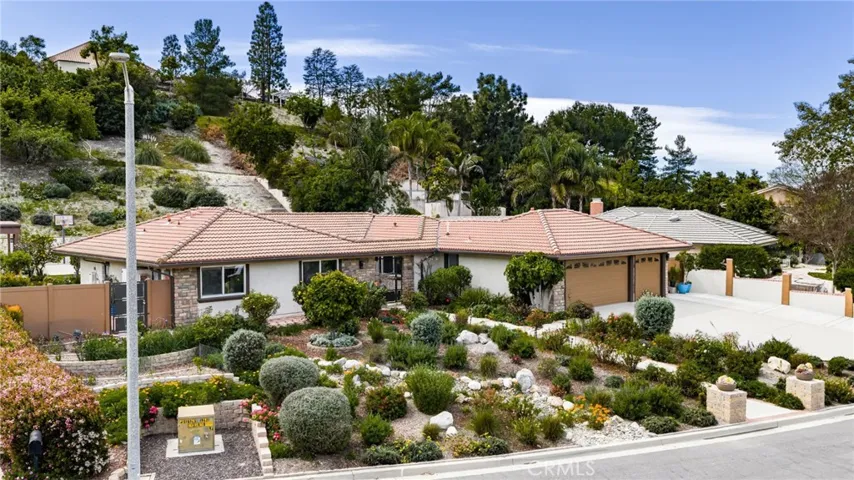 524 S Rancho Simi, Covina, California 91724