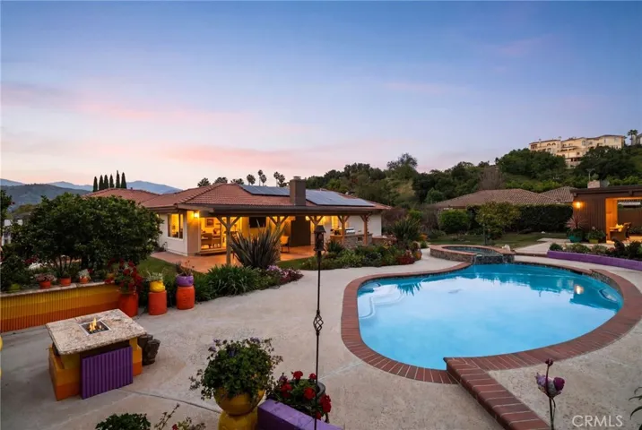524 S Rancho Simi, Covina, California 91724
