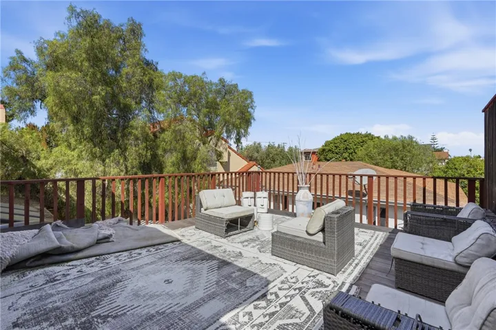 2304 Voorhees, Redondo Beach, California 90278