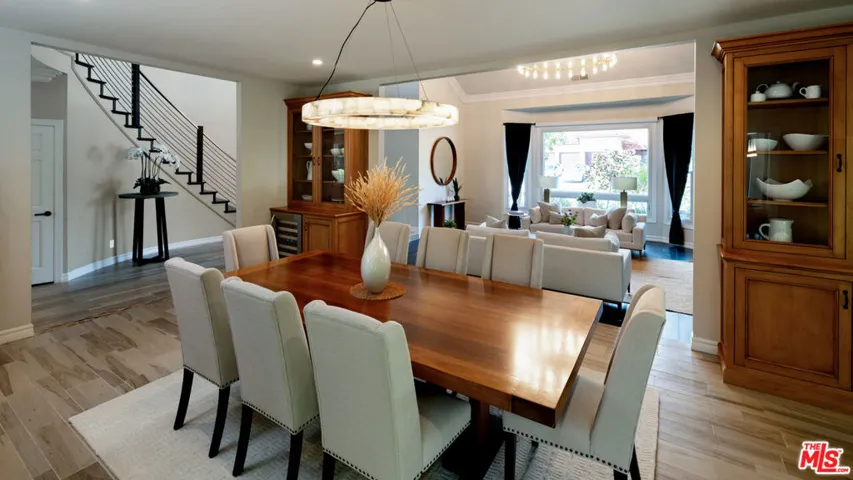 29402 Deerview Court, Agoura Hills, California 91301