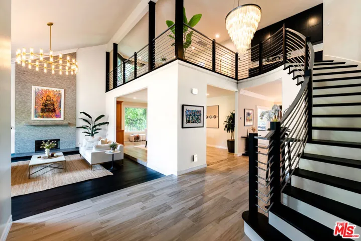 29402 Deerview Court, Agoura Hills, California 91301