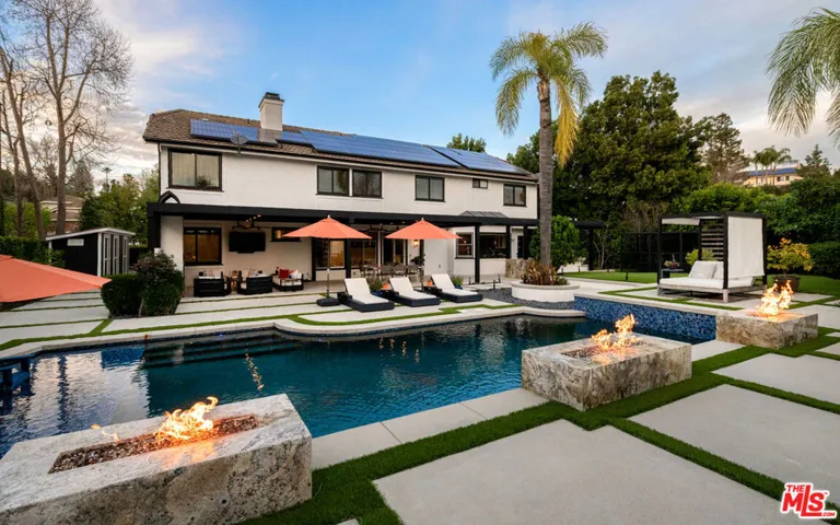 29402 Deerview Court, Agoura Hills, California 91301