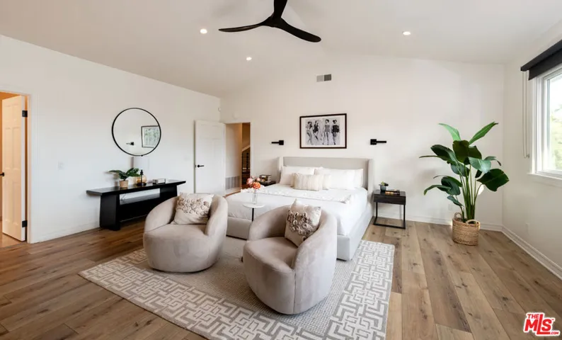 29402 Deerview Court, Agoura Hills, California 91301