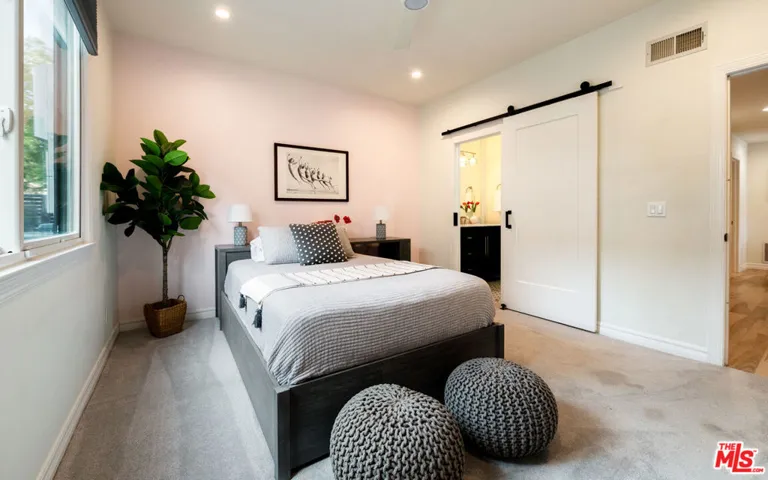 29402 Deerview Court, Agoura Hills, California 91301
