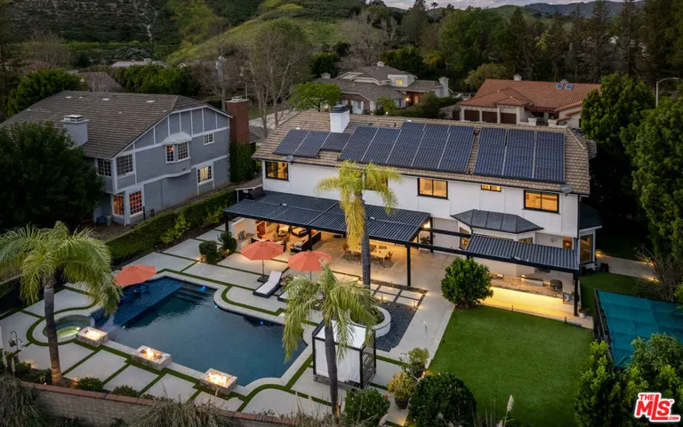 29402 Deerview Court, Agoura Hills, California 91301