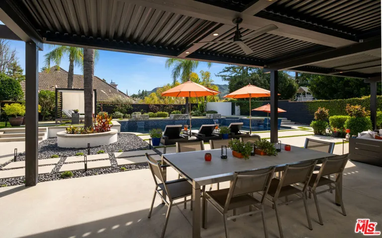 29402 Deerview Court, Agoura Hills, California 91301