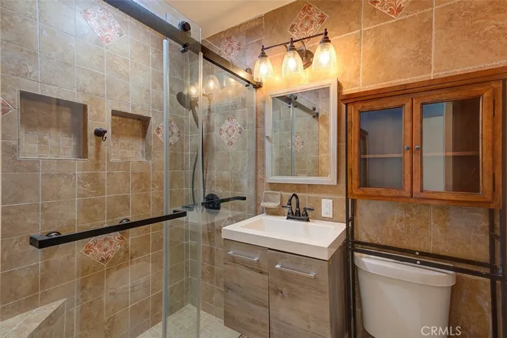 13317 Bixler, Downey, California 90242
