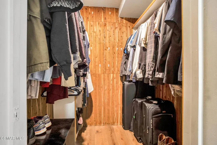 60 Marvin Ct  -  HsHProd-21