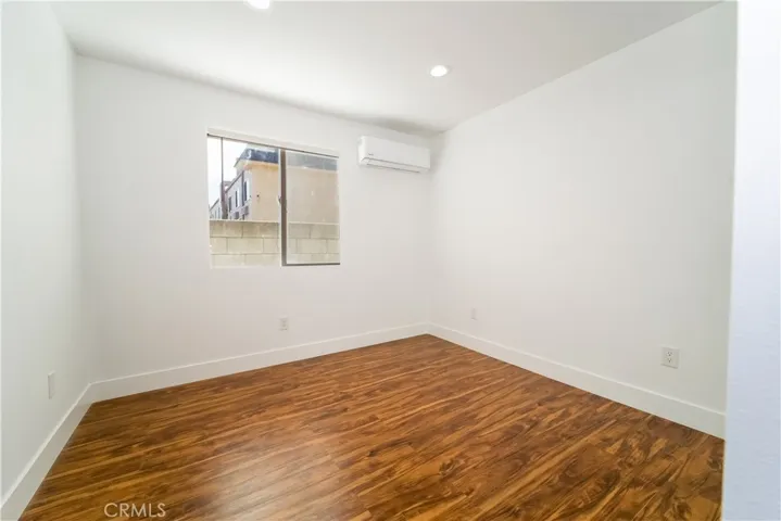 328 N Roosevelt Avenue A, Fullerton, California 92832