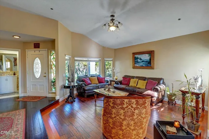 13-12477 Rajah St-12