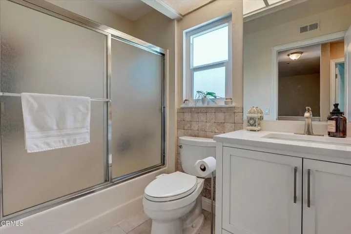 30-12477 Rajah St-30