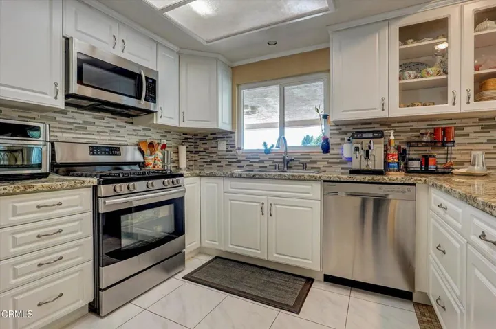 18-12477 Rajah St-18