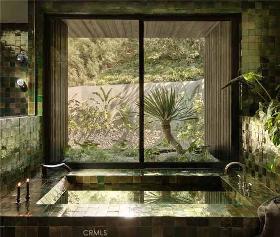 3710 Goodland Avenue, Studio City, California 91604