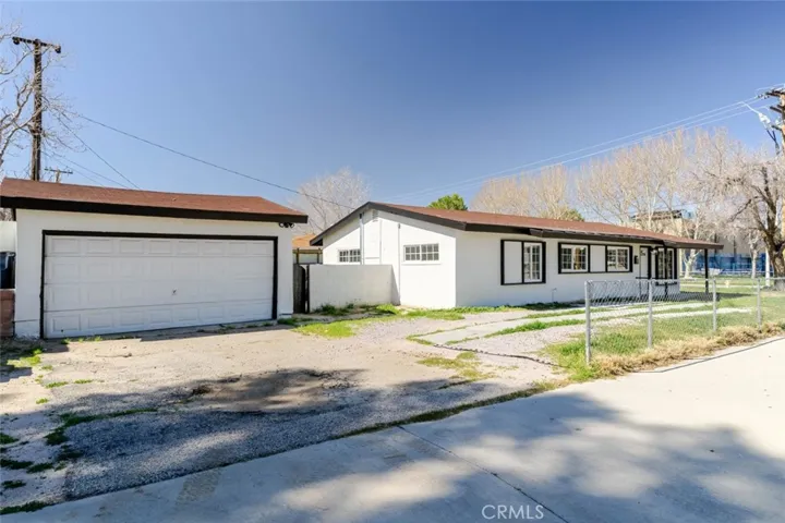 44961 5th Street E, Lancaster, California 93535