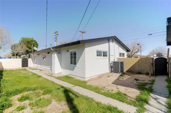 44961 5th Street E, Lancaster, California 93535