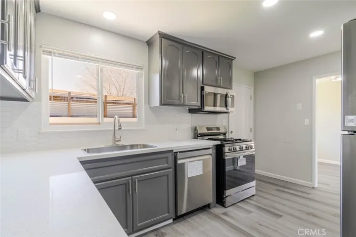44961 5th Street E, Lancaster, California 93535