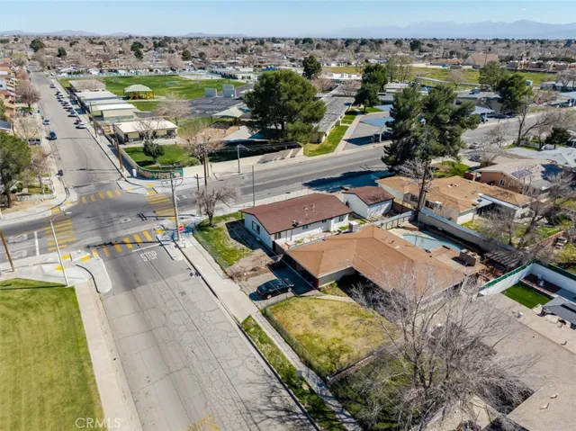 44961 5th Street E, Lancaster, California 93535