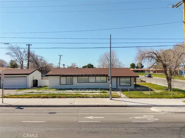 44961 5th Street E, Lancaster, California 93535