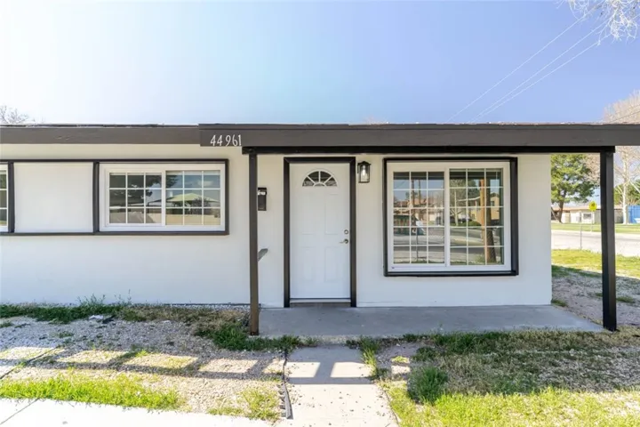44961 5th Street E, Lancaster, California 93535