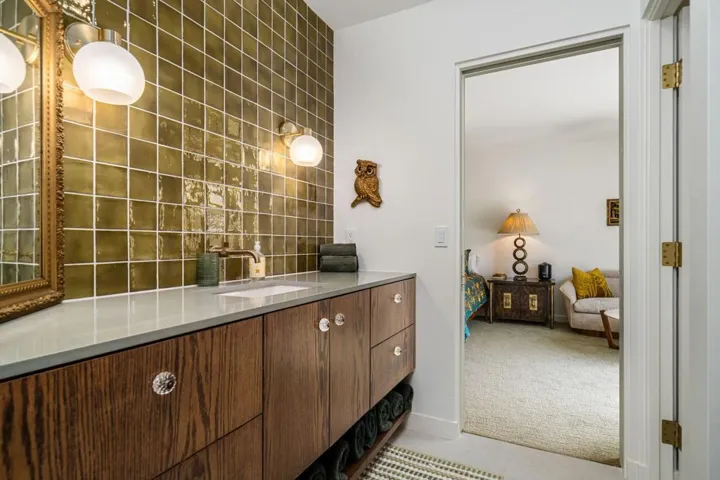 56-web-or-mls-TKHomestead_OPMG_0326_056