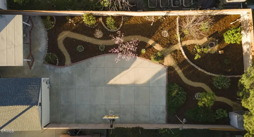 37-web-or-mls-2696 Casitas Ave by Pierre