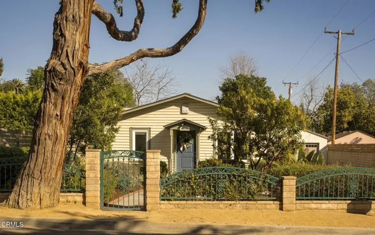 1-web-or-mls-2696 Casitas Ave by Pierre