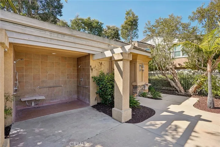 2889 Plaza Del Amo, Torrance, California 90503