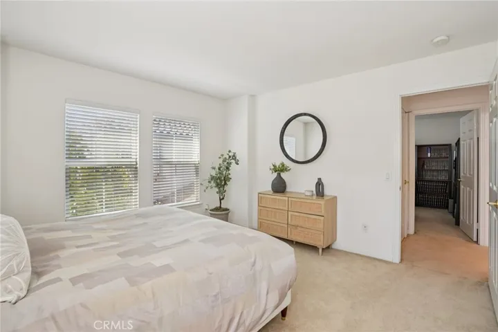 2889 Plaza Del Amo, Torrance, California 90503