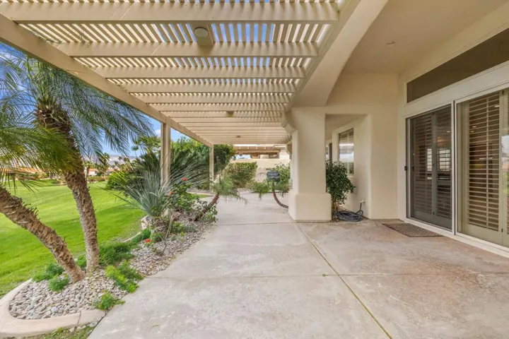 24-web-or-mls-8M4A7363