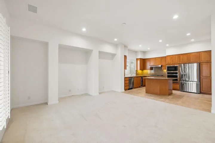 42-web-or-mls-8M4A7239