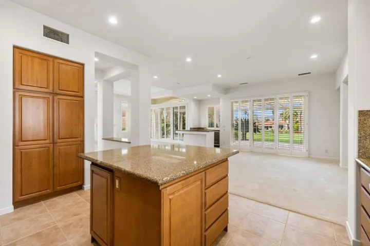 32-web-or-mls-8M4A7293