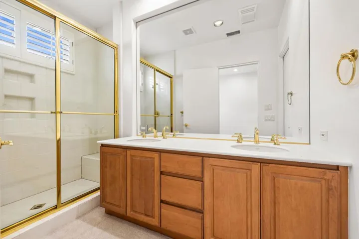 60-web-or-mls-8M4A7143