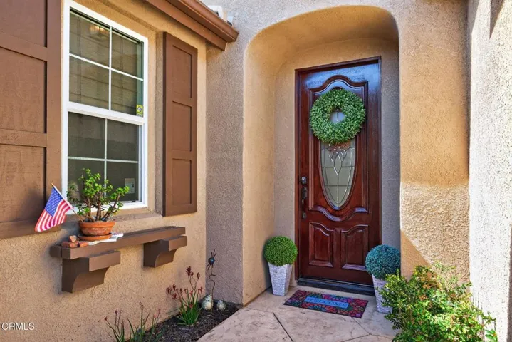 6-web-or-mls-UpmarketMedia-2035Lon-112