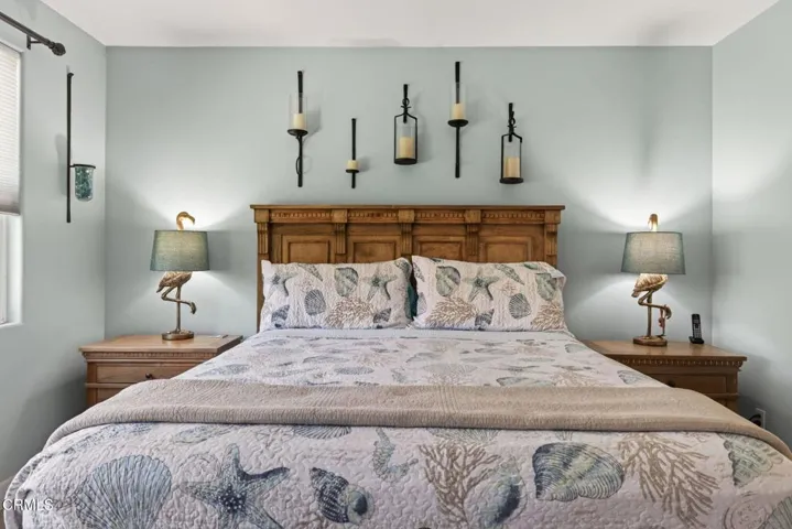 26-web-or-mls-UpmarketMedia-2035Lon-009