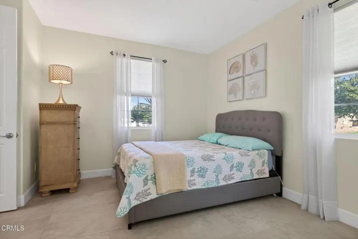 47-web-or-mls-UpmarketMedia-2035Lon-076