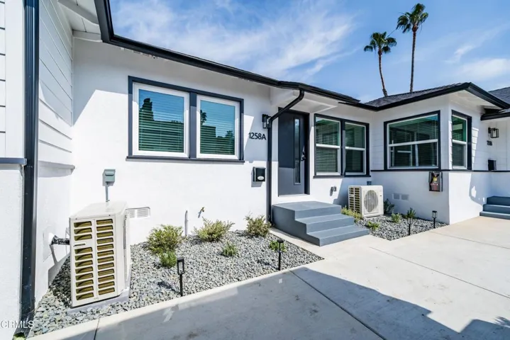 045_1258_mariposa_units_a_thru_e-120_460