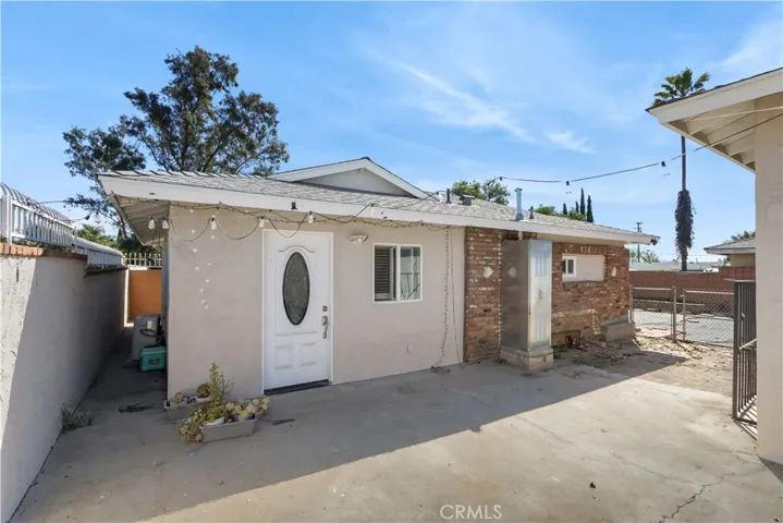 9257 Palmetto, Fontana, California 92335