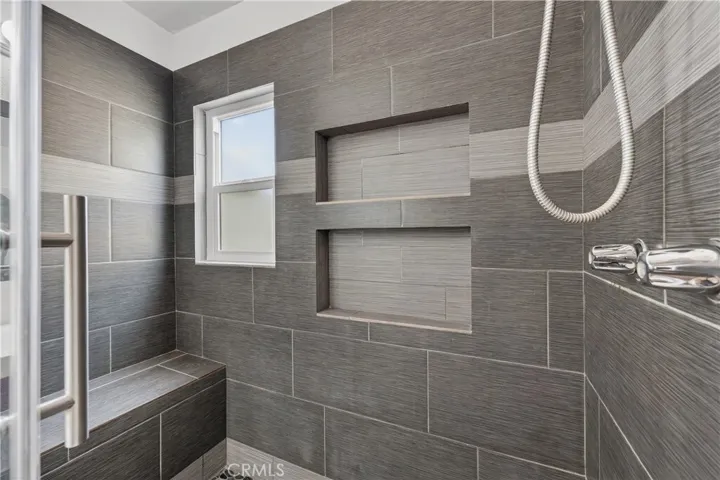 12671 Hollyglen, Riverside, California 92503