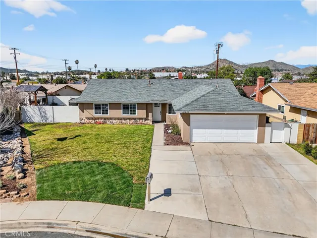12671 Hollyglen, Riverside, California 92503