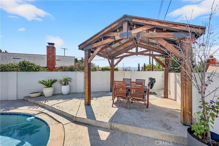 12671 Hollyglen, Riverside, California 92503