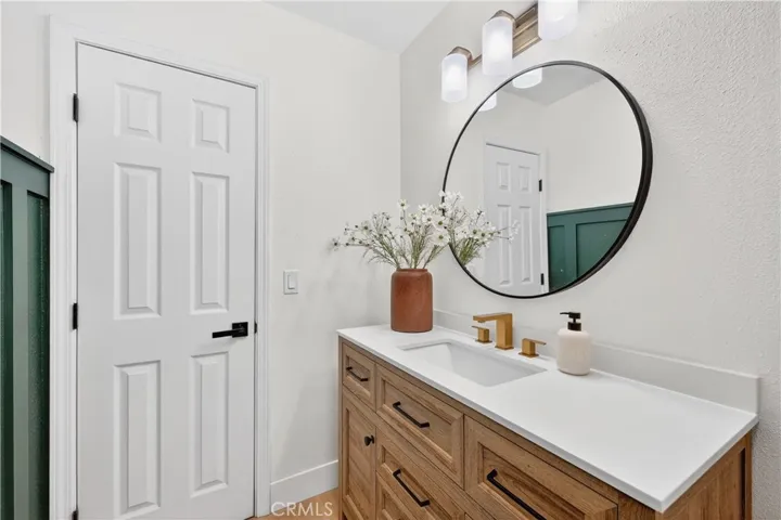 12671 Hollyglen, Riverside, California 92503