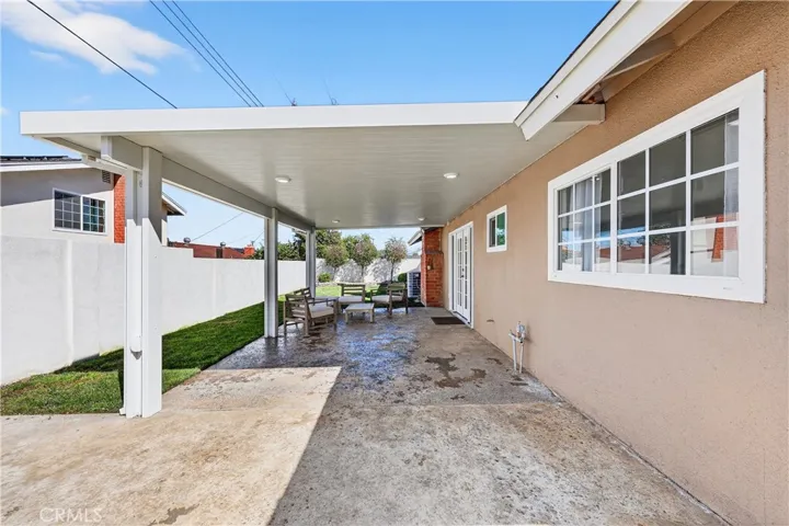 12671 Hollyglen, Riverside, California 92503