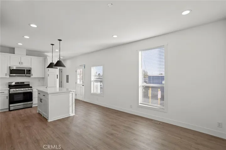 6154 Mission Boulevard 65, Jurupa Valley, California 92509