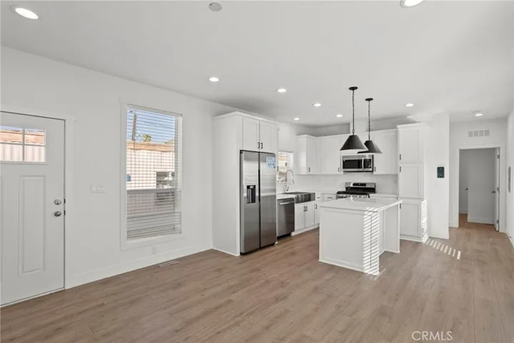 6154 Mission Boulevard 65, Jurupa Valley, California 92509