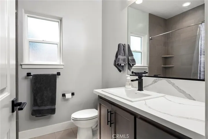 Junior Primary Bath